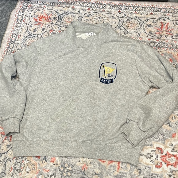 Parke Women's Gray Crewneck Sweatshirt with Emblem - Picture 1 of 4